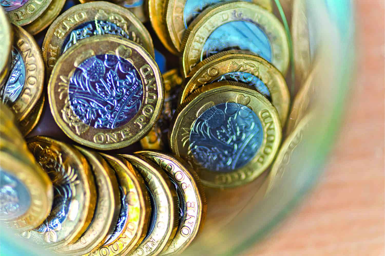 A pile of £1 coins