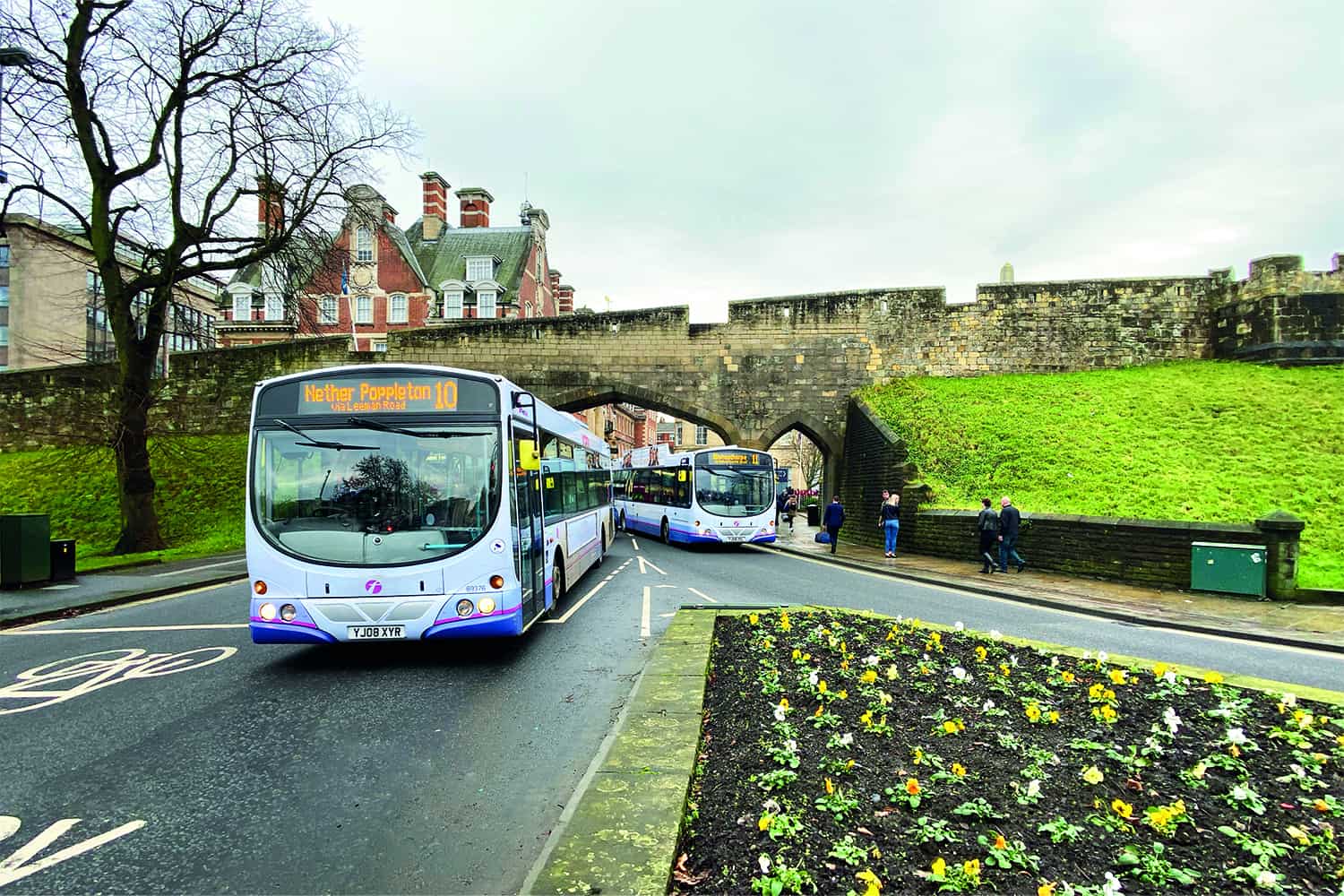 Bus funding extended after council warnings The Government has temporarily extended funding support for bus services after the LGA warned that thousands of local routes could be lost without it. The Department for Transport announced that £80 million would be made available to bus operators until the end of June to support routes that have seen passenger numbers fail to recover since the pandemic. The Government also announced it would extend its £2 fare scheme, designed to incentivise more people to use the bus, for another three months. The move comes after the LGA joined forces with transport groups to warn that an alarming number of bus routes would have to be cut because of passenger numbers remaining 15 per cent lower than their pre-pandemic levels. Cllr David Renard, the LGA’s Transport Spokesperson, said: “The LGA has been calling on the Government to urgently step in to ensure thousands of vital bus routes are not lost in April, and so we are pleased that both the £2 scheme and the operator grant has been extended. “Buses act as a lifeline for so many people in our local communities. “They are one of the keys to getting people out of their cars to save money, tackle congestion, and improve poor air quality. “However, our bus services cannot survive on a hand-to-mouth existence. “The Government must use the time this funding buys to work with councils and operators to develop a long-term, reformed bus funding model with significant new money. “Only this will help the delivery of the Government’s ambitious National Bus Strategy, to which councils are fully committed.”